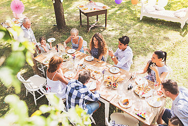 Lire la suite : REPAS DE RUE